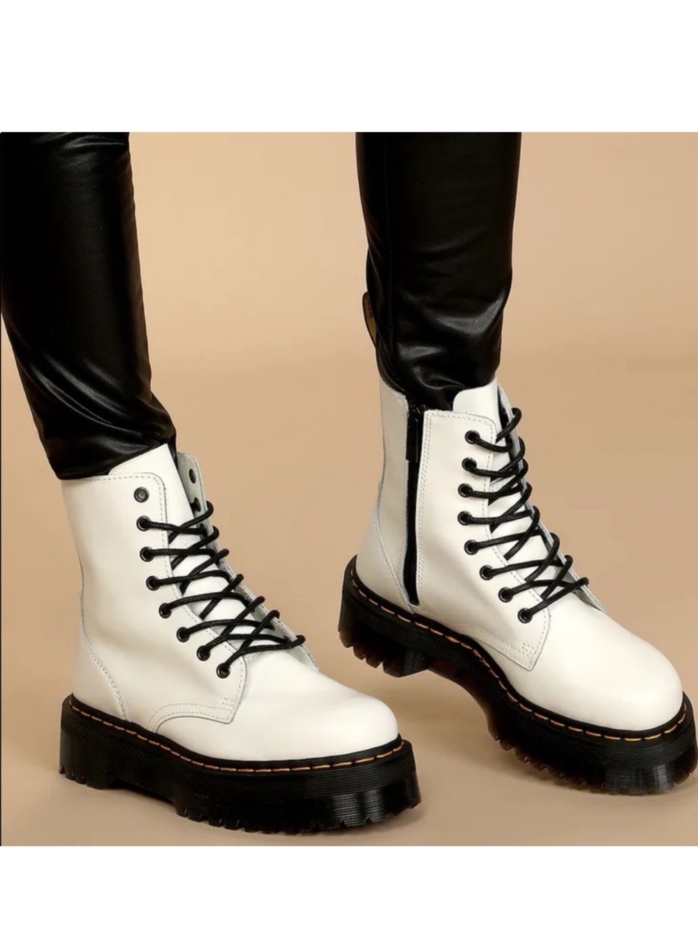 Dr. Martens | White Unisex Jadon platform boots Size Men’s 7 Women’s 8